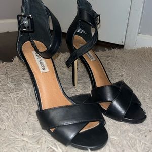 Steve Madden black high heels